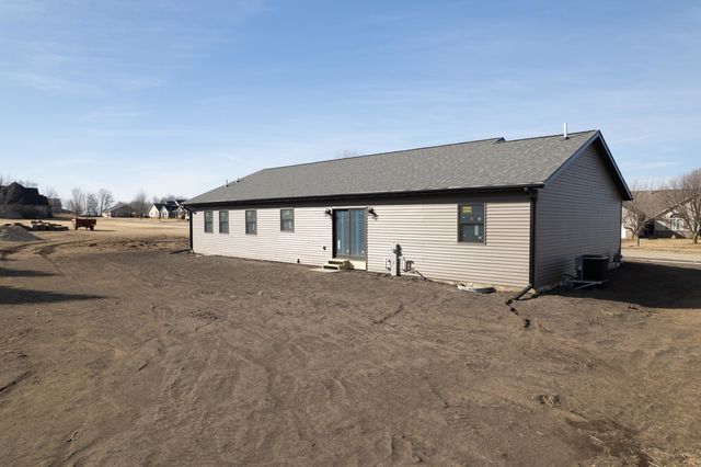 542 Heritage Drive, Stillman Valley, IL 61084