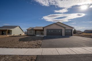 542 Heritage Drive, Stillman Valley, IL 61084