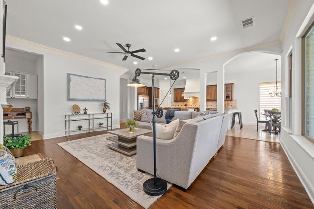 17501 Wildrye DR, Austin, TX 78738