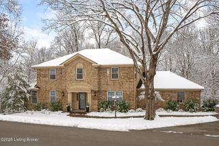 7609 Tallwood Rd, Prospect, KY 40059