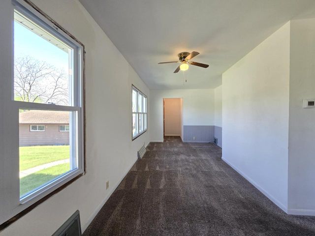 1031 98th STREET, West Allis, WI 53214