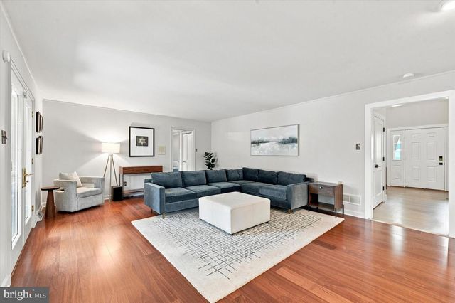 606 FOXFIELDS RD, Bryn Mawr, PA 19010