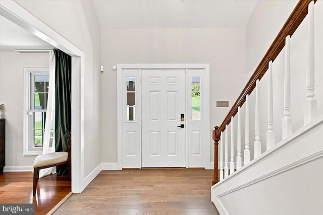 606 FOXFIELDS RD, Bryn Mawr, PA 19010