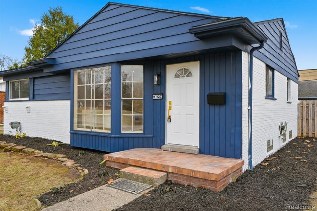 27427 Vargo Street, Livonia, MI 48152