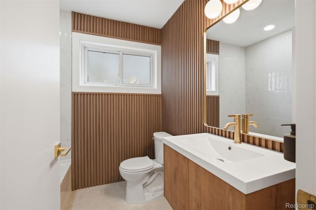 27427 Vargo Street, Livonia, MI 48152