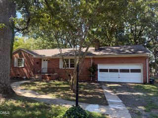 2727 Catherine Drive, Burlington, NC 27215