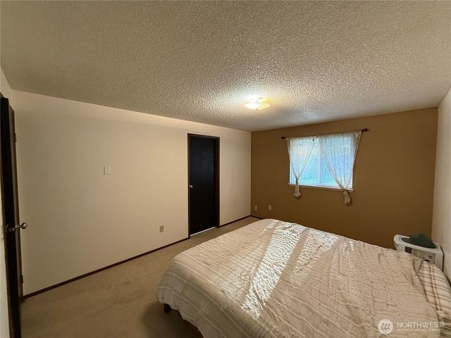 1345 Rockcress Drive SE, Olympia, WA 98513