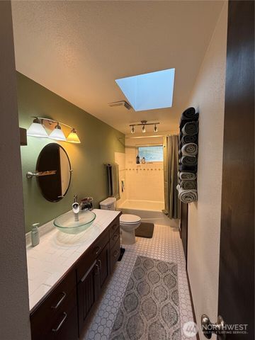 1345 Rockcress Drive SE, Olympia, WA 98513