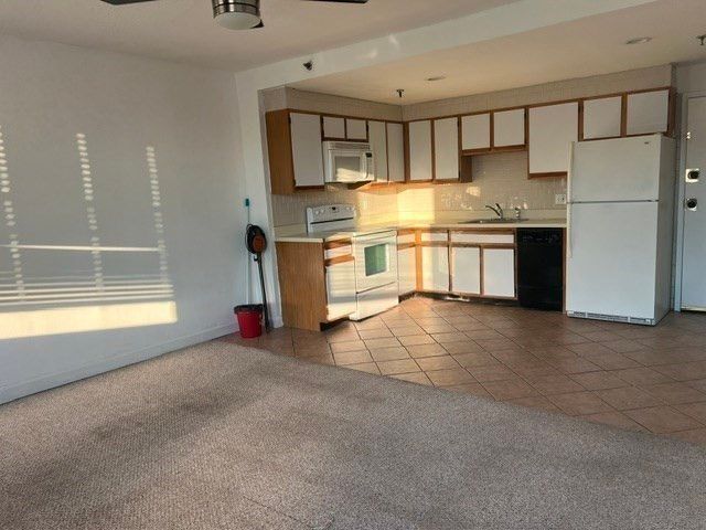 80 Foster St 406, Peabody, MA 01960