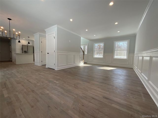 89 C Mt Sinai Coram Road, Coram, NY 11727