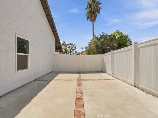19620 Kinnow Ln, Riverside, CA 92508