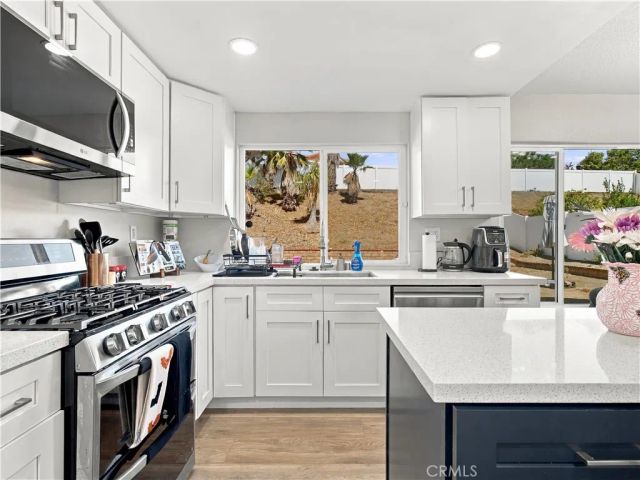 19620 Kinnow Ln, Riverside, CA 92508