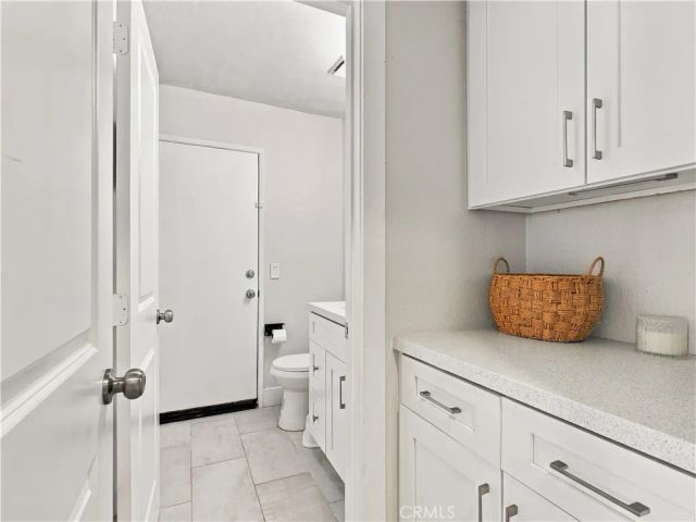 19620 Kinnow Ln, Riverside, CA 92508