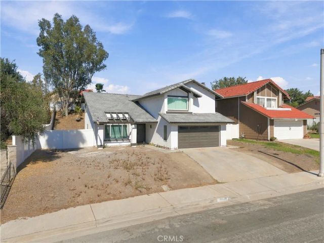 19620 Kinnow Ln, Riverside, CA 92508