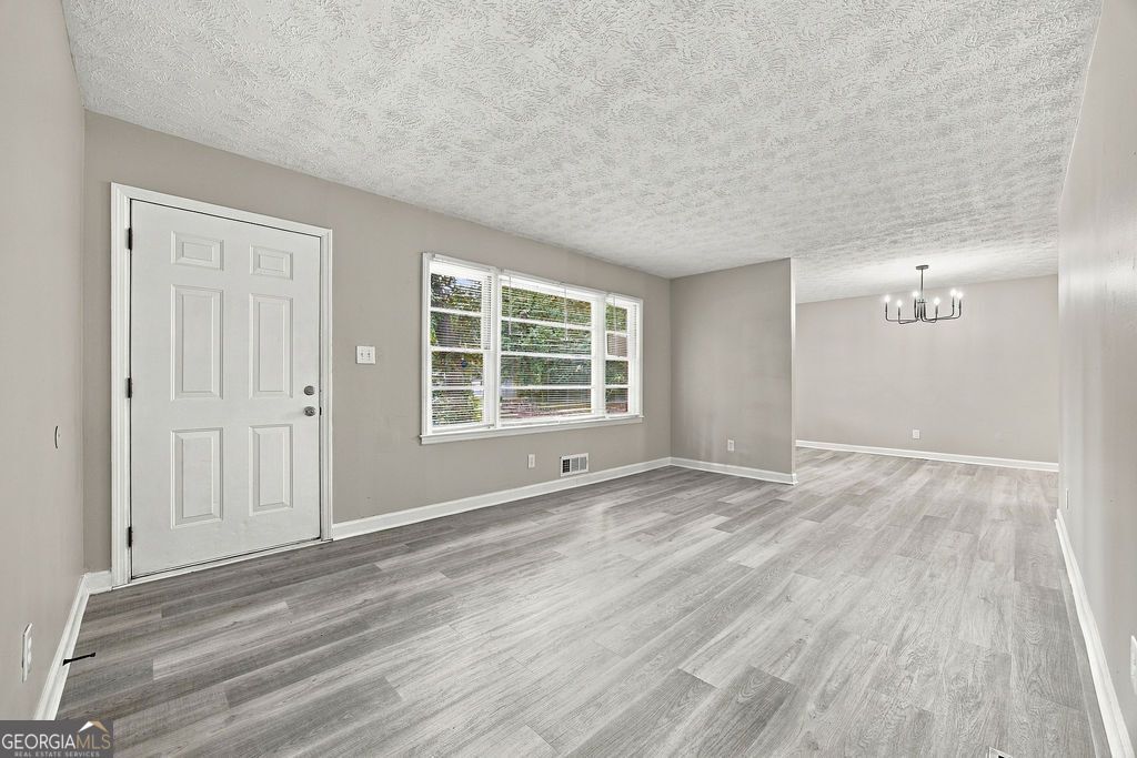 646 Bolton Road NW, Atlanta, GA 30331 — photo 5