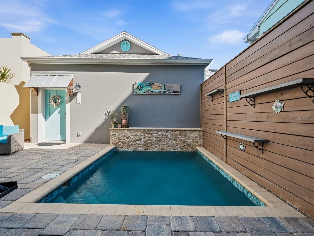 Image 11 of property listing at 119 FAULKNER STREET, New Smyrna Beach, FL 32168