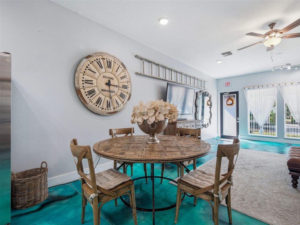 Image 19 of property listing at 119 FAULKNER STREET, New Smyrna Beach, FL 32168