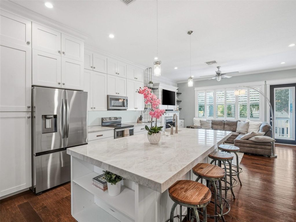 Image 32 of property listing at 119 FAULKNER STREET, New Smyrna Beach, FL 32168