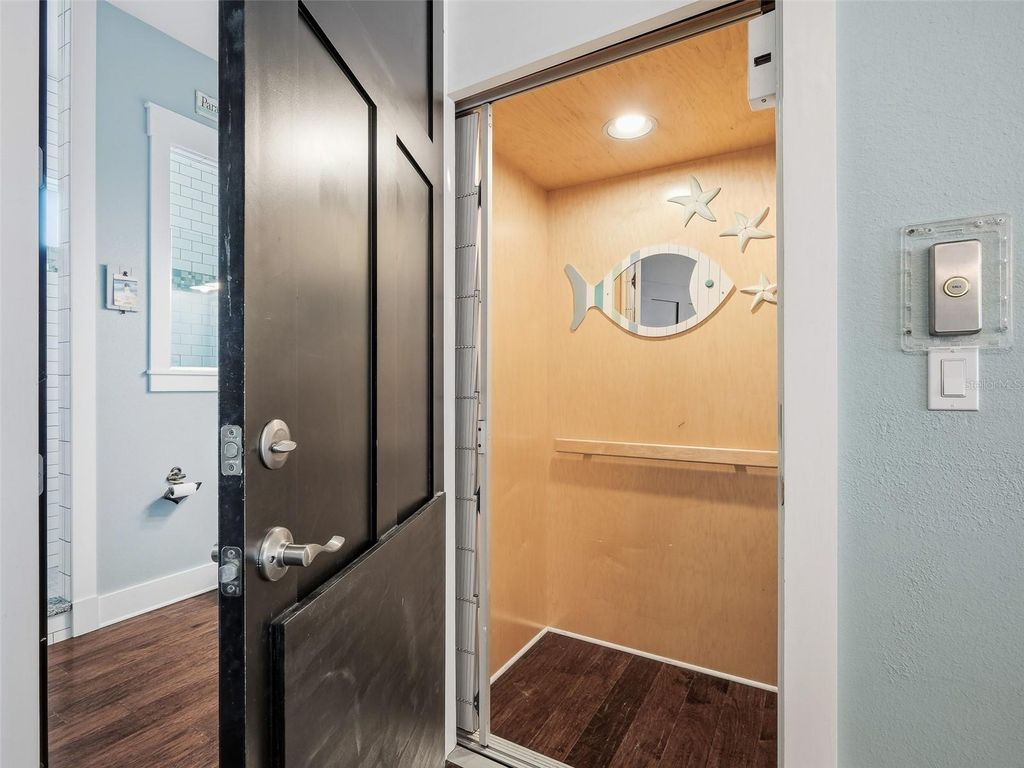 Image 34 of property listing at 119 FAULKNER STREET, New Smyrna Beach, FL 32168