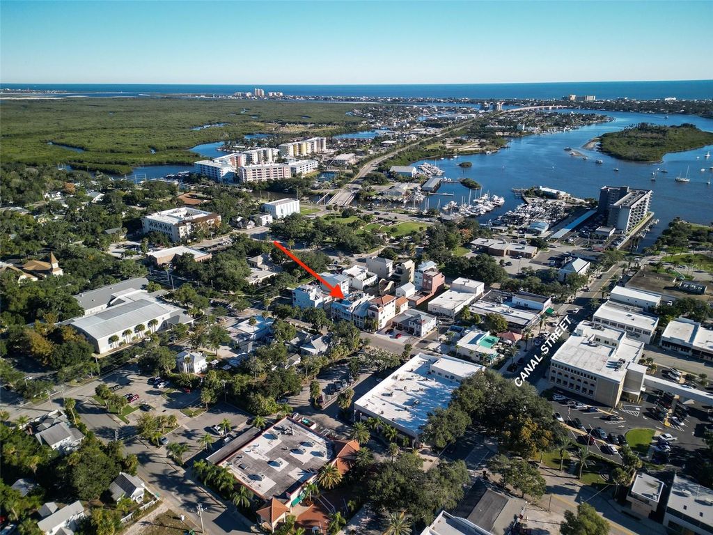 Image 8 of property listing at 119 FAULKNER STREET, New Smyrna Beach, FL 32168