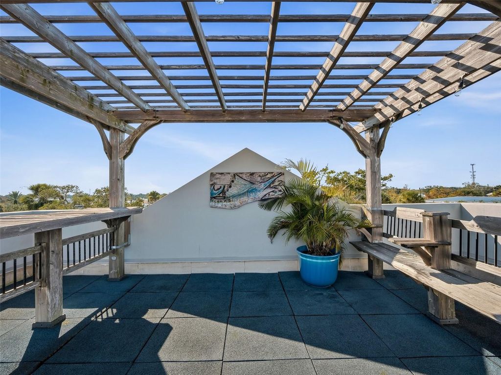 Image 78 of property listing at 119 FAULKNER STREET, New Smyrna Beach, FL 32168