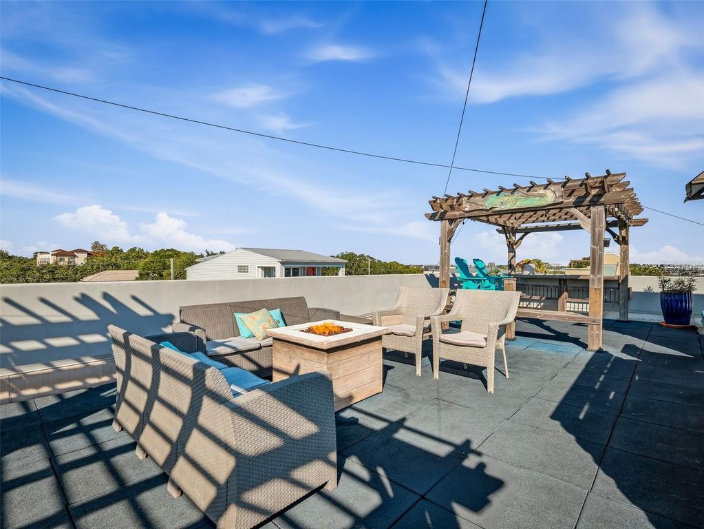 Image 80 of property listing at 119 FAULKNER STREET, New Smyrna Beach, FL 32168