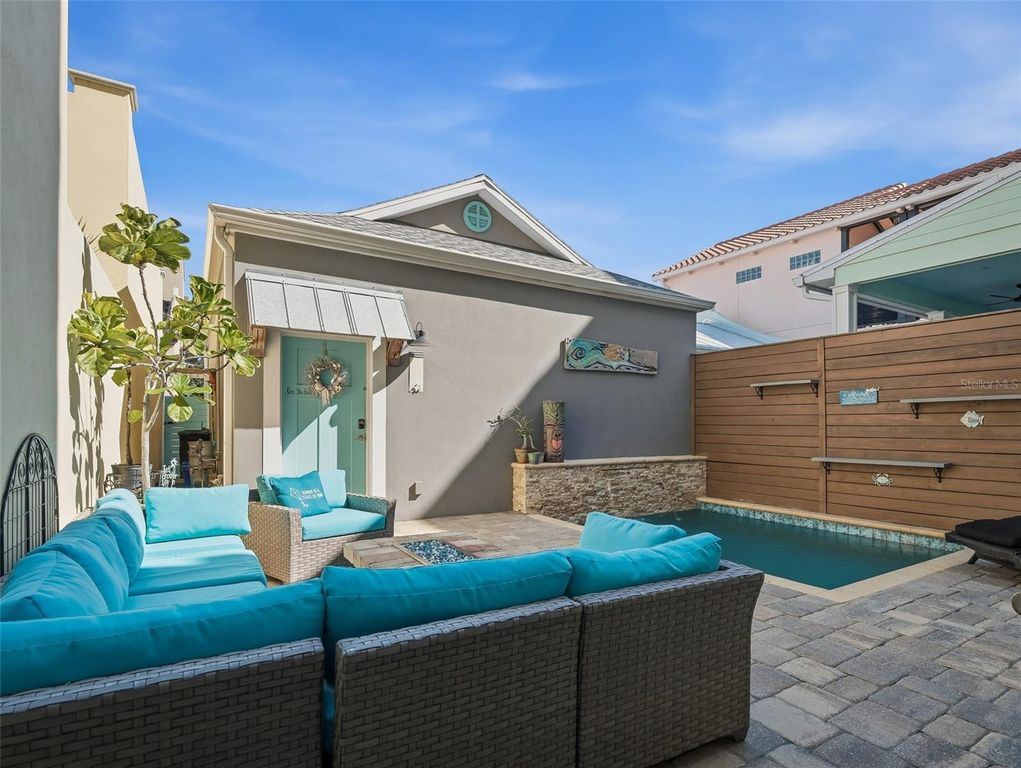 Image 9 of property listing at 119 FAULKNER STREET, New Smyrna Beach, FL 32168