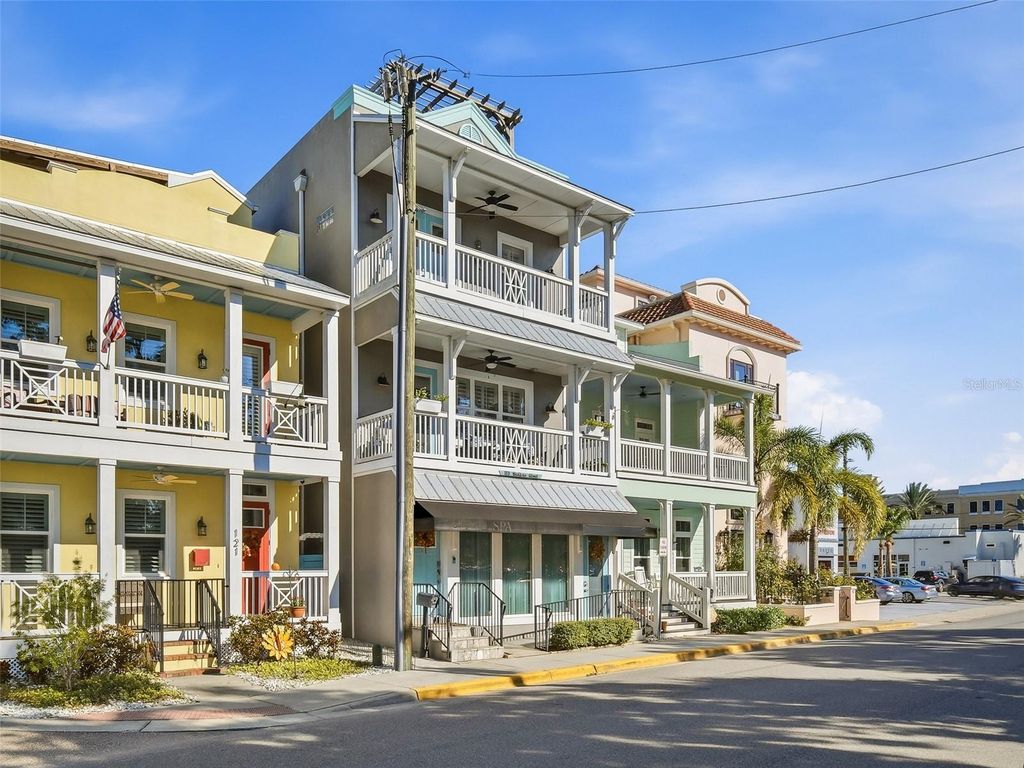 Image 85 of property listing at 119 FAULKNER STREET, New Smyrna Beach, FL 32168