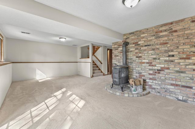 22465 Rush Creek Drive, Rogers, MN 55374