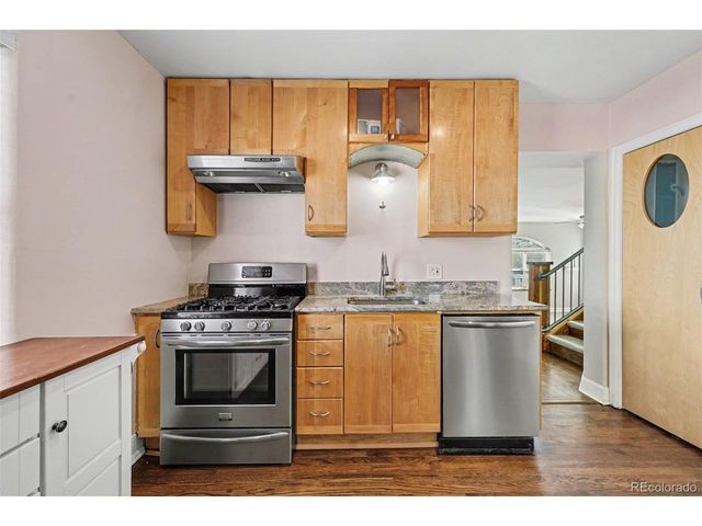 1058 Jasmine St, Denver, CO 80220