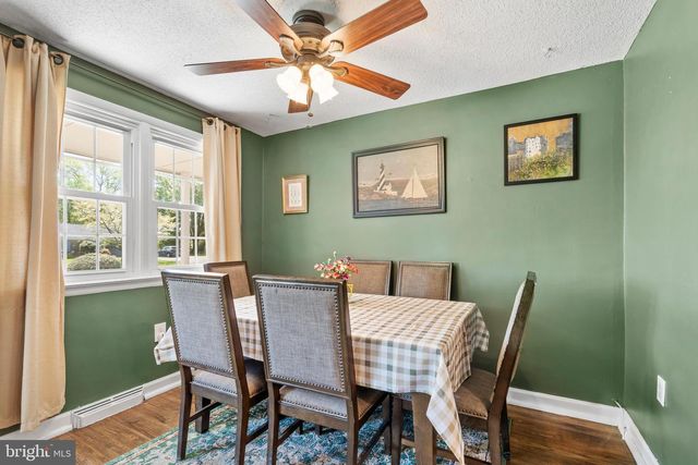 101 N HILLTOP, Southampton, PA 18966