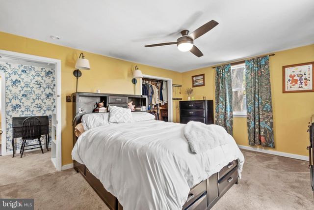 101 N HILLTOP, Southampton, PA 18966