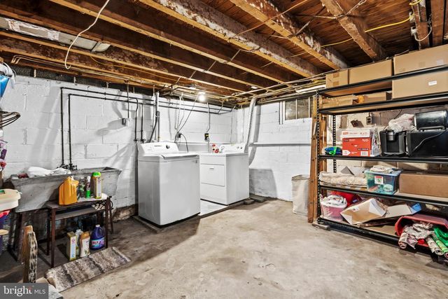 101 N HILLTOP, Southampton, PA 18966
