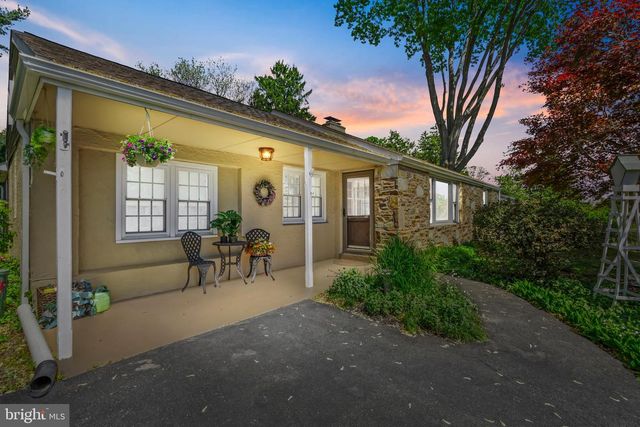 101 N HILLTOP, Southampton, PA 18966