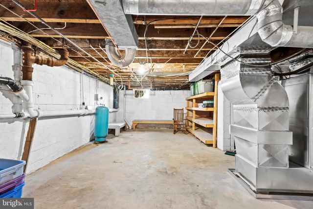 101 N HILLTOP, Southampton, PA 18966