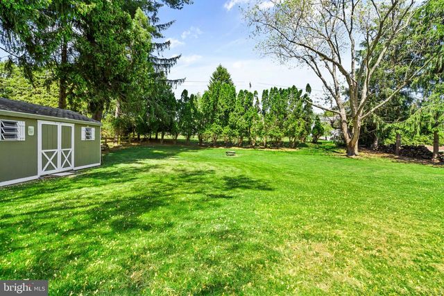 101 N HILLTOP, Southampton, PA 18966