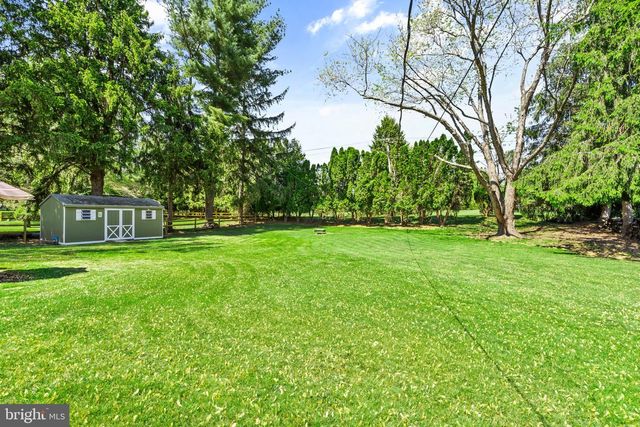 101 N HILLTOP, Southampton, PA 18966