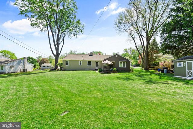 101 N HILLTOP, Southampton, PA 18966