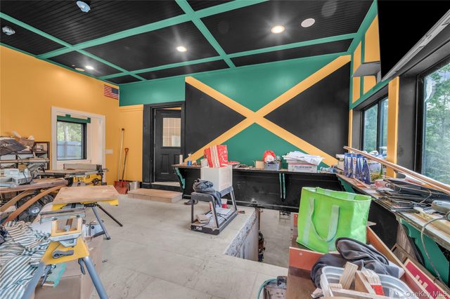 715 Flanders Road, Flanders, NY 11901