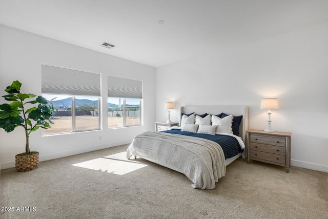 825 E PERDIDO Way, Phoenix, AZ 85086