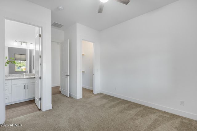 825 E PERDIDO Way, Phoenix, AZ 85086