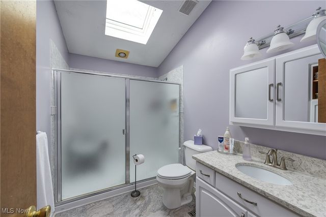 452 Brambleside Drive, Brunswick, OH 44212