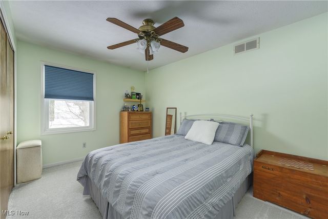 452 Brambleside Drive, Brunswick, OH 44212