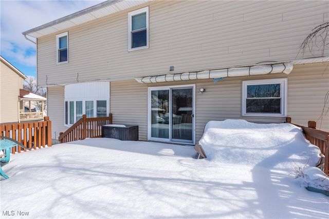 452 Brambleside Drive, Brunswick, OH 44212