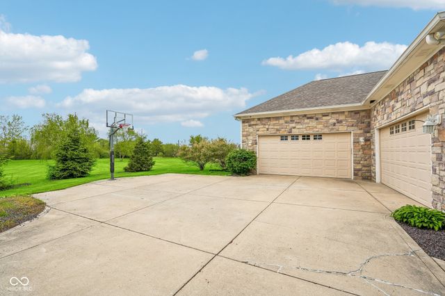 3274 Paddock Road, Lebanon, IN 46052