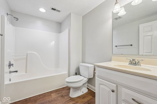 3274 Paddock Road, Lebanon, IN 46052