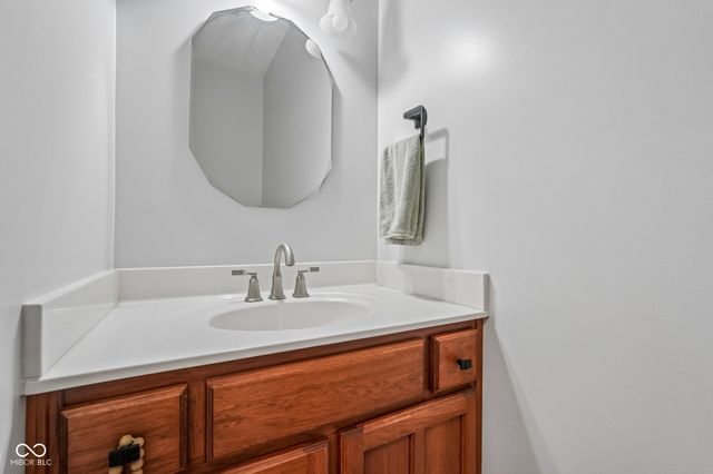 3274 Paddock Road, Lebanon, IN 46052