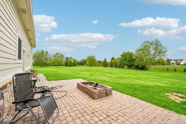 3274 Paddock Road, Lebanon, IN 46052