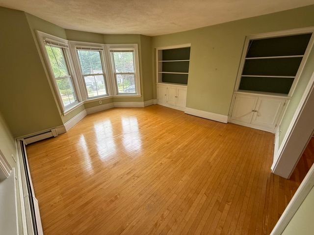 55 W Central St 2, Natick, MA 01760