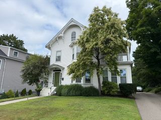 55 W Central St 2, Natick, MA 01760
